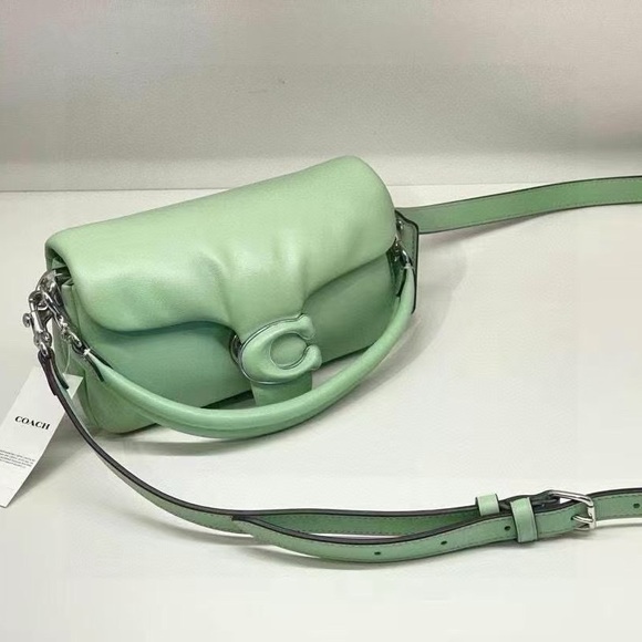 Coach Pillow Tabby Shoulder Bag 18 c3880